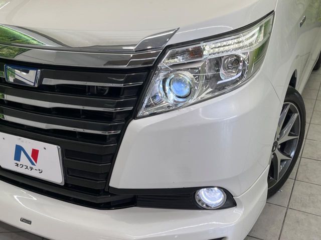 TOYOTA NOAH HYBRID 2015 Image 31