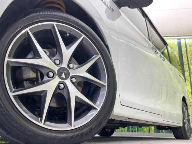 TOYOTA NOAH HYBRID 2015 Image 31