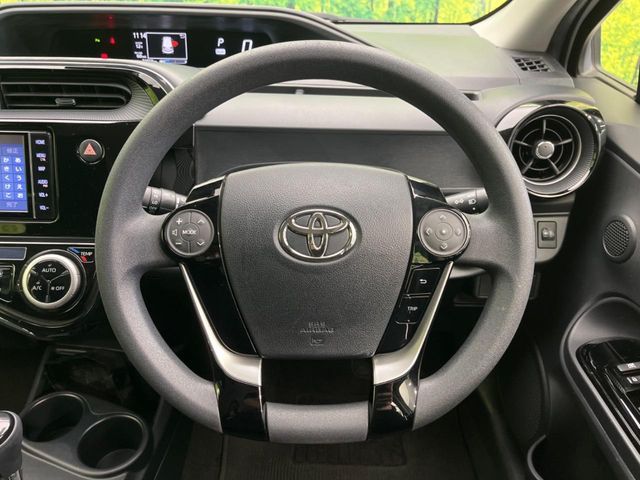 TOYOTA AQUA 2019 Image 31