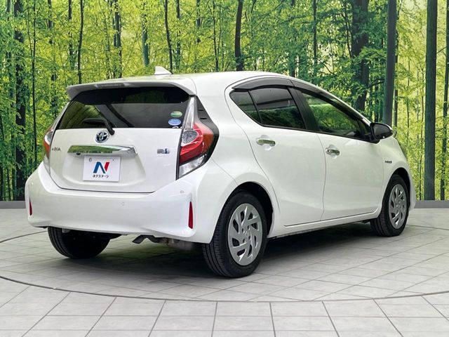 TOYOTA AQUA 2019 Image 31