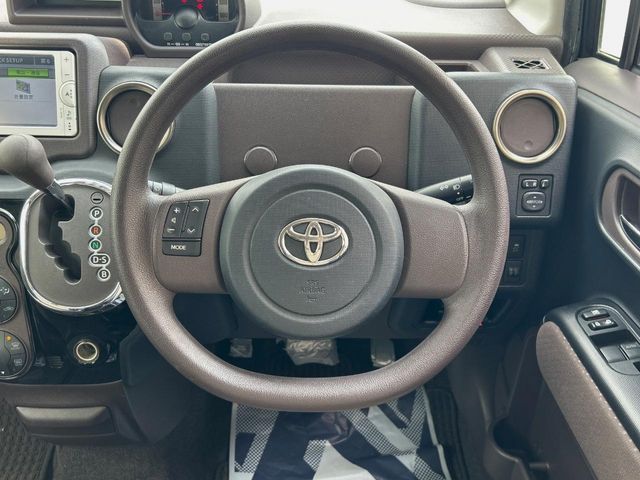 TOYOTA SPADE 2012 Image 31