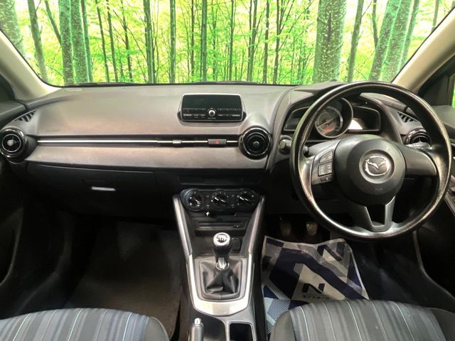 MAZDA DEMIO 2016 Image 31