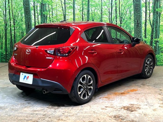 MAZDA DEMIO 2016 Image 31