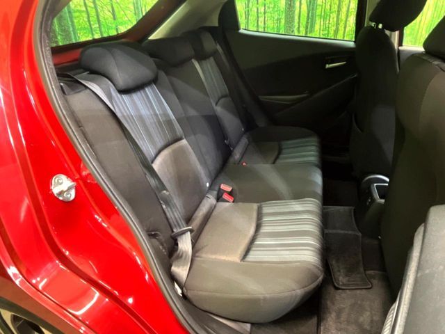 MAZDA DEMIO 2016 Image 31