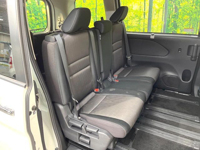 NISSAN SERENA  S-HYBRID 2017 Image 31