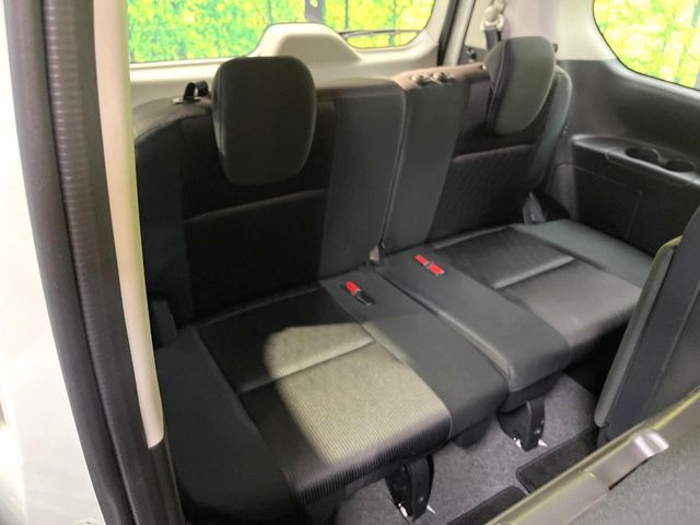 NISSAN SERENA  S-HYBRID 2017 Image 31