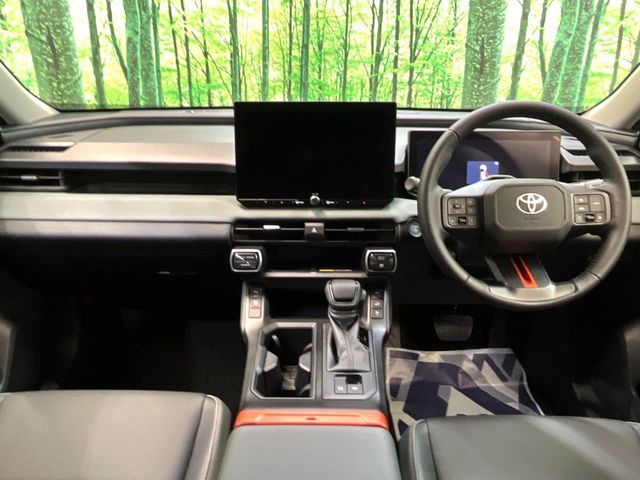 TOYOTA RAV4 HYBRID 4WD 2026 Image 31