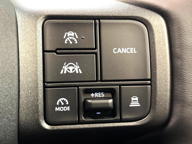 TOYOTA RAV4 HYBRID 4WD 2026 Image 31