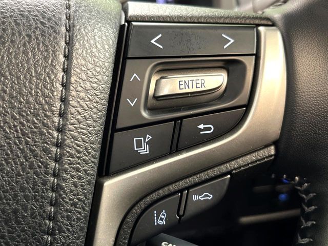 TOYOTA LANDCRUISER PRADO 2023 Image 31