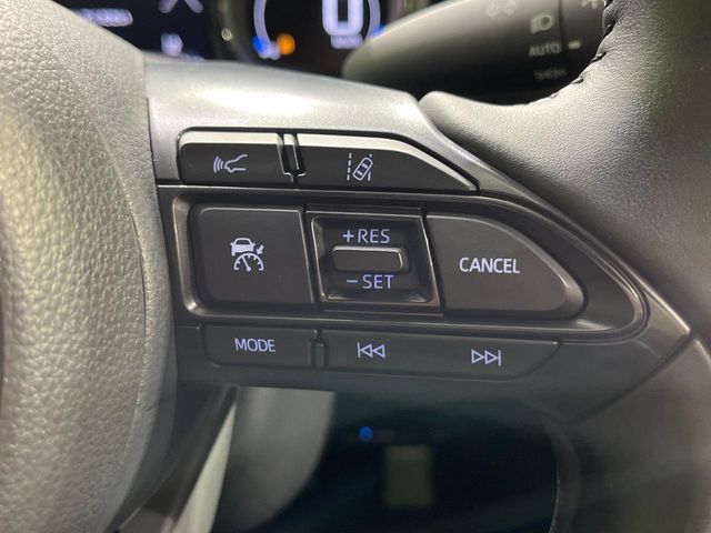 TOYOTA YARIS HYBRID 2021 Image 31