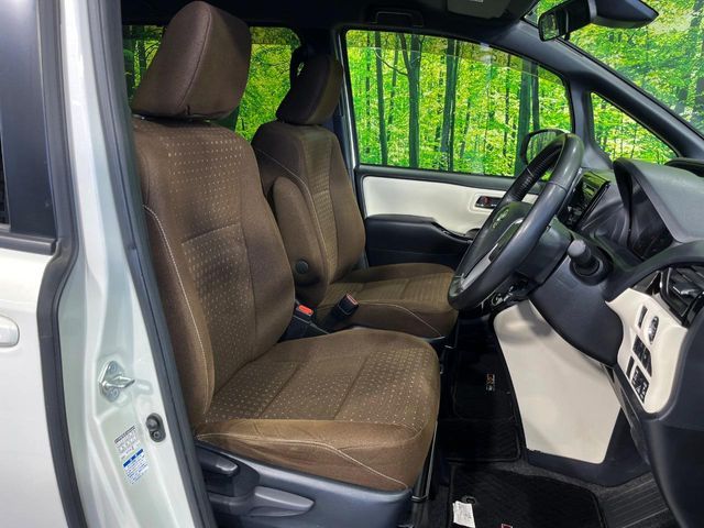 TOYOTA NOAH 4WD 2020 Image 31