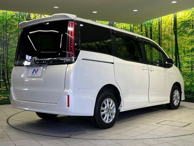 TOYOTA NOAH 4WD 2020 Image 31