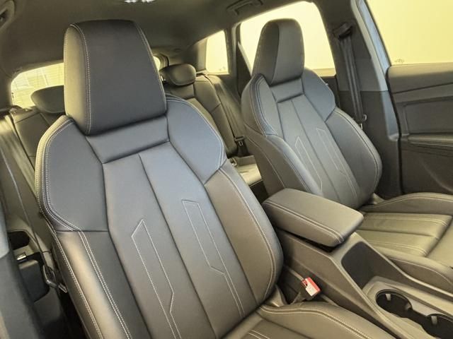 AUDI Q4 E-TRON 2025 Image 31