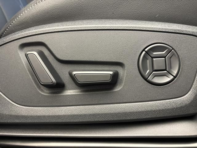 AUDI Q4 E-TRON 2025 Image 31