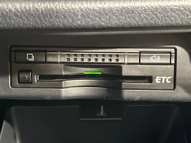 TOYOTA VOXY 4WD 2012 Image 31