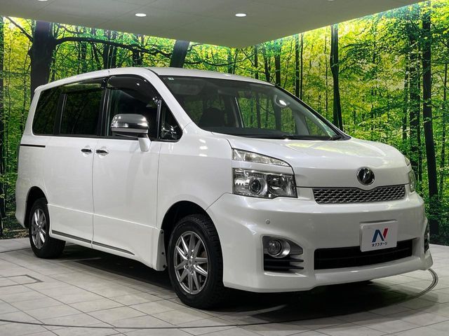 TOYOTA VOXY 4WD 2012 Image 31