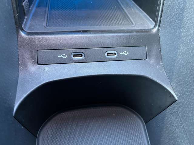 VOLKSWAGEN ID.4 2023 Image 31