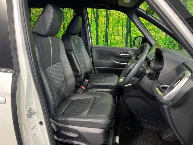 TOYOTA NOAH 4WD 2025 Image 31