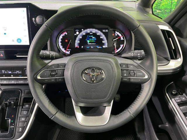 TOYOTA NOAH 4WD 2025 Image 31