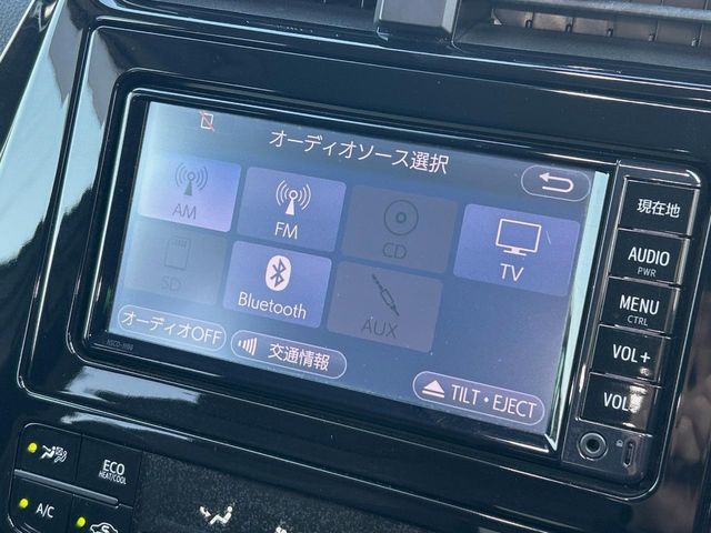 TOYOTA PRIUS 2017 Image 31