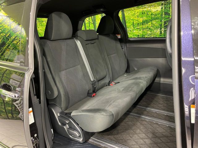 TOYOTA ESTIMA HYBRID 4WD 2018 Image 31