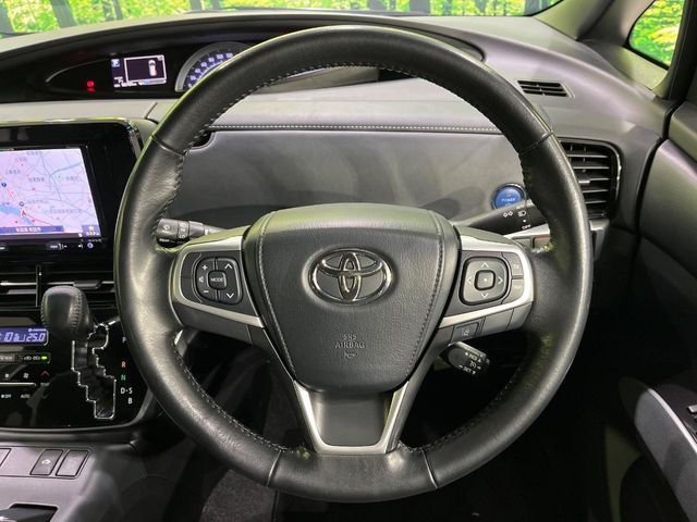 TOYOTA ESTIMA HYBRID 4WD 2018 Image 31