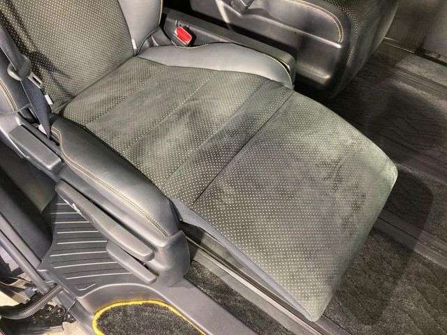 TOYOTA VELLFIRE 2016 Image 31