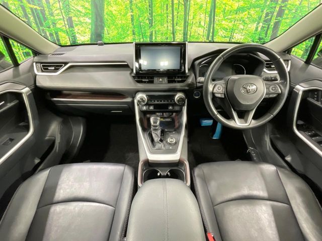 TOYOTA RAV4 HYBRID 4WD 2019 Image 31