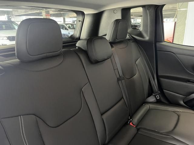 JEEP RENEGADE 2025 Image 31