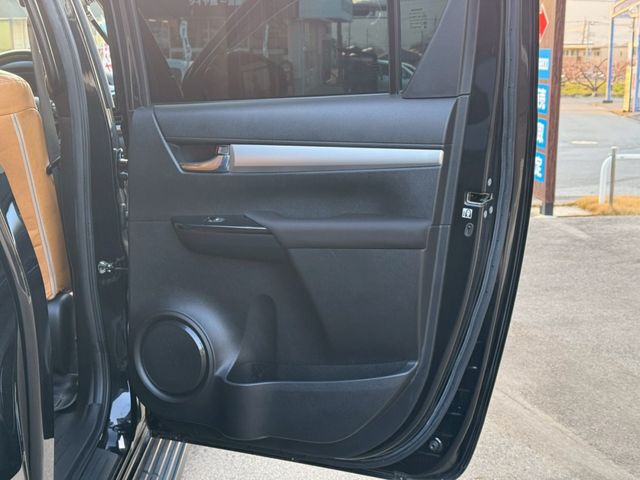 TOYOTA HILUX 4WD 2021 Image 31