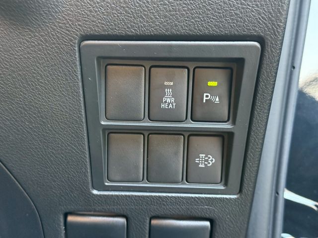 TOYOTA HILUX 4WD 2021 Image 31