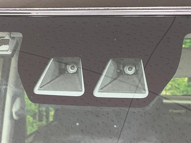 DAIHATSU TANTO FAN CROSS 4WD 2023 Image 31