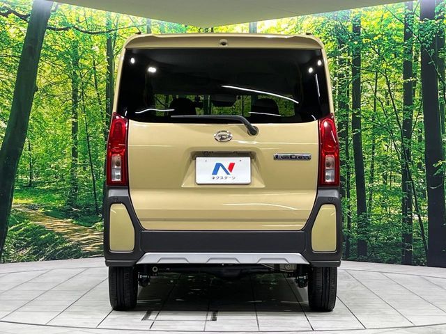 DAIHATSU TANTO FAN CROSS 4WD 2023 Image 31