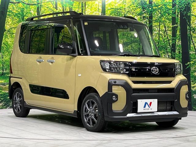 DAIHATSU TANTO FAN CROSS 4WD 2023 Image 31