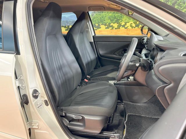 TOYOTA YARIS CROSS HYBRID 2021 Image 31