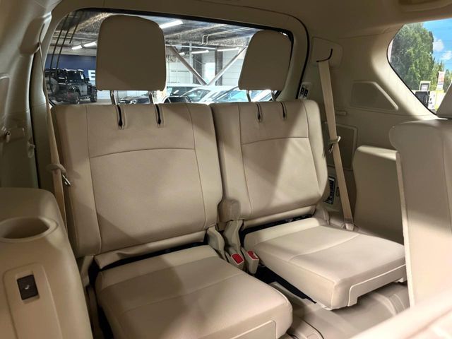 TOYOTA LANDCRUISER PRADO 2023 Image 31