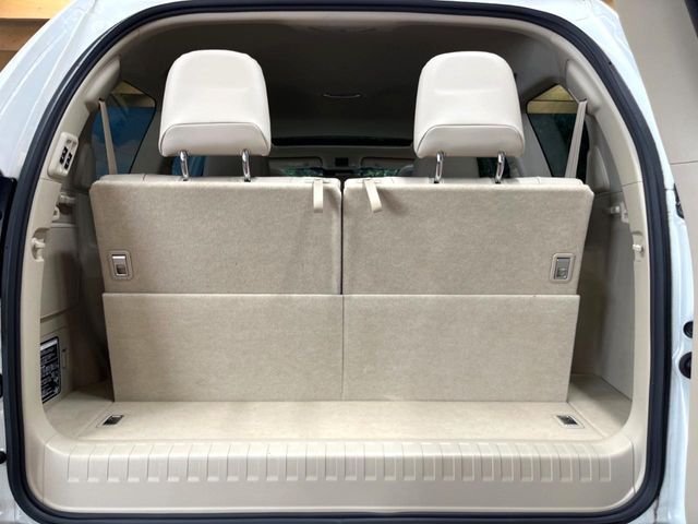 TOYOTA LANDCRUISER PRADO 2023 Image 31