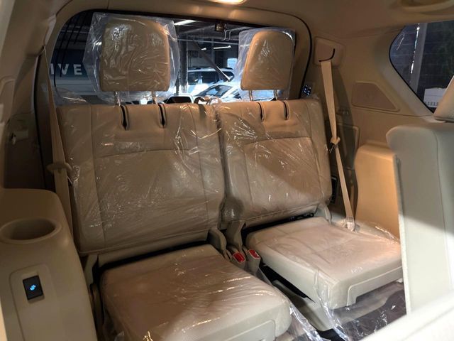 TOYOTA LANDCRUISER PRADO 2023 Image 31