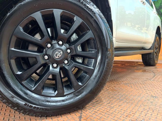 TOYOTA LANDCRUISER PRADO 2023 Image 31