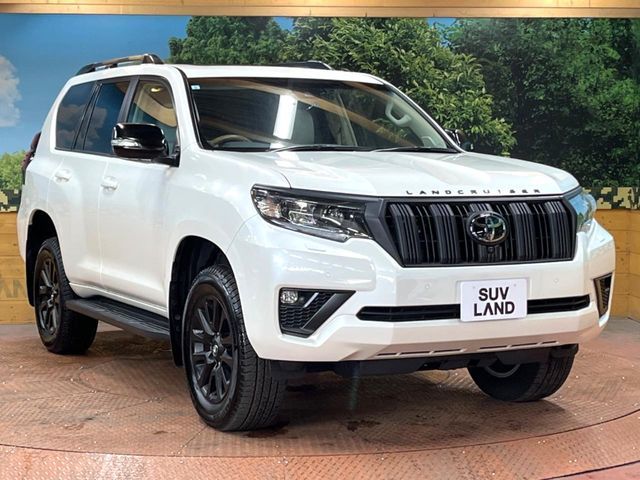 TOYOTA LANDCRUISER PRADO 2023 Image 31