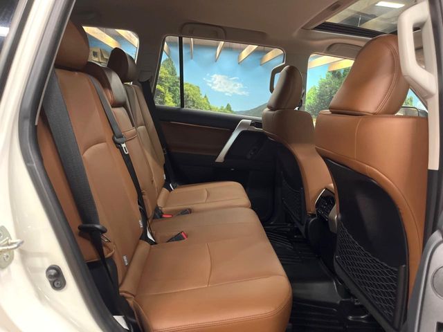 TOYOTA LANDCRUISER PRADO 2021 Image 31