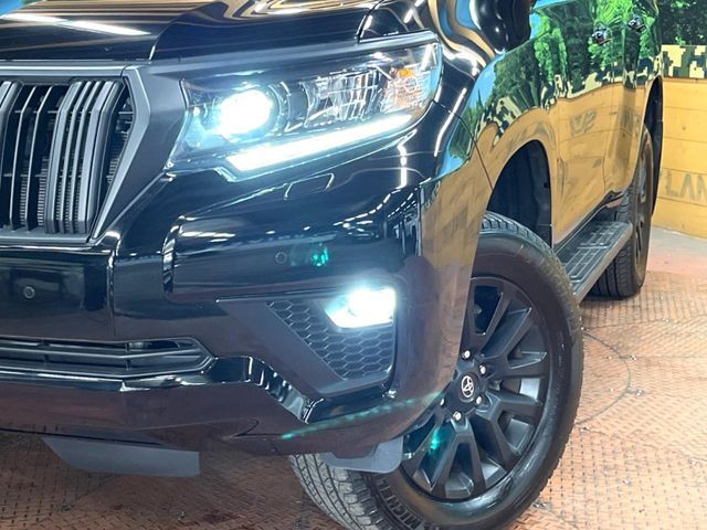 TOYOTA LANDCRUISER PRADO 2023 Image 31