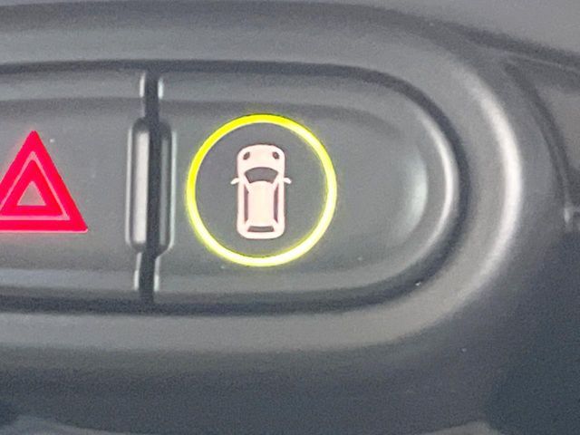 BMW MINI COOPER D CR 2018 Image 31