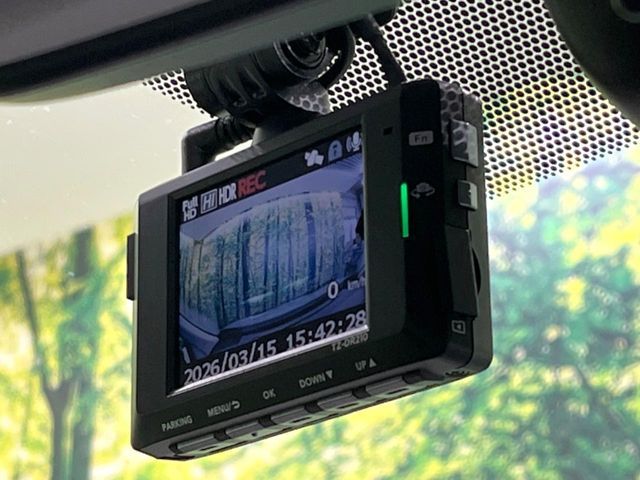 TOYOTA SIENTA HYBRID 2025 Image 31