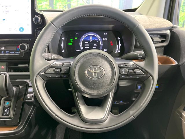 TOYOTA SIENTA HYBRID 2025 Image 31
