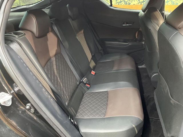 TOYOTA C-HR 2017 Image 31