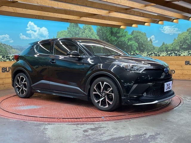 TOYOTA C-HR 2017 Image 31