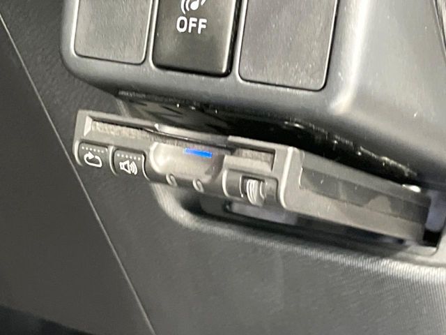 TOYOTA AQUA 2013 Image 31