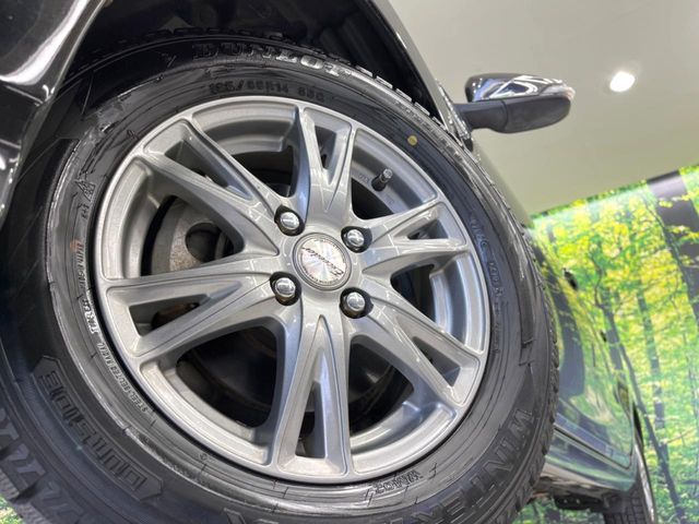 TOYOTA AQUA 2013 Image 31