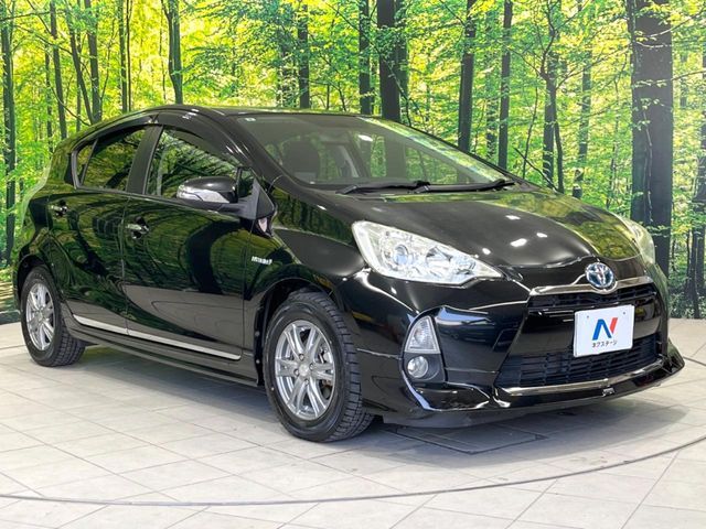 TOYOTA AQUA 2013 Image 31